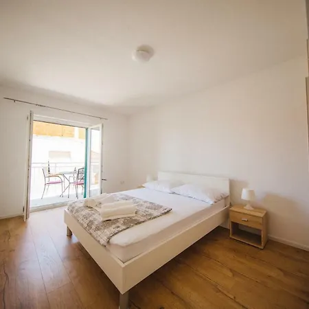 Apartment Split Sea Bliss *